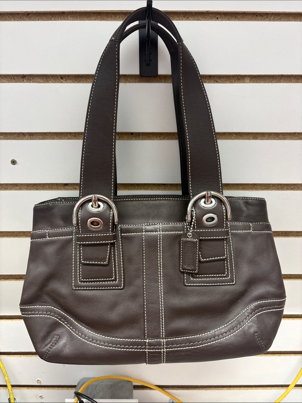 Vintage chocolate brown Coach F10911